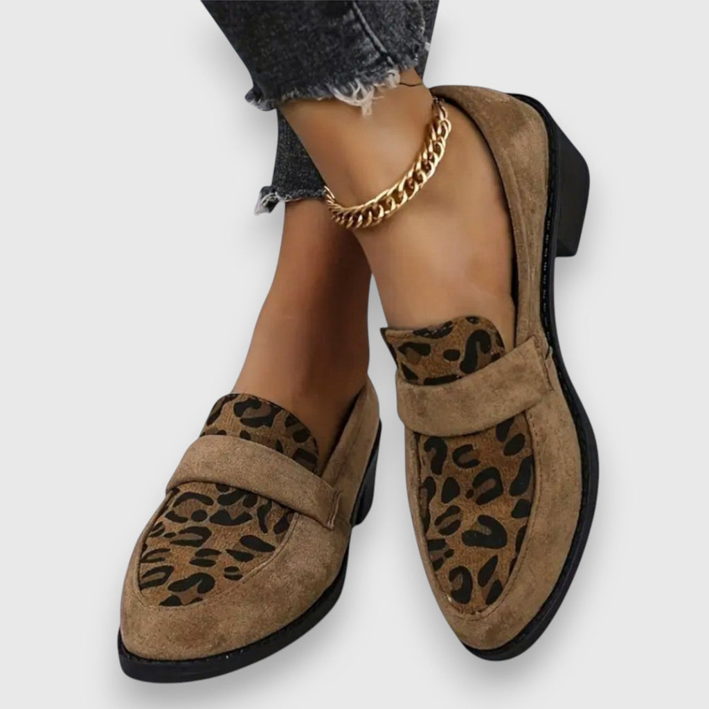 Brunika | Loafers