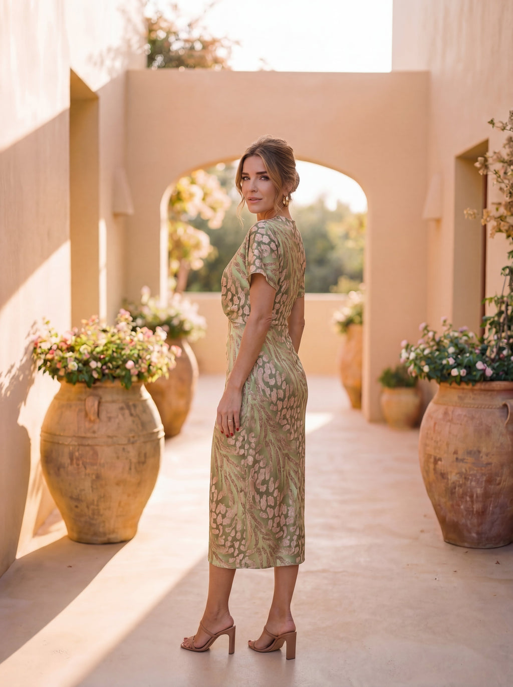 Vilana | Elegant midikjole