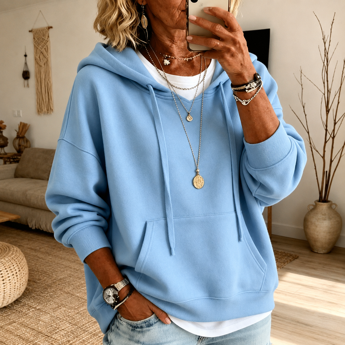 Inès – Oversize-hoodie i himmelblå med kængurulomme